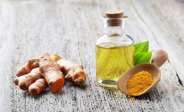 ¿Cuáles son los beneficios del consumo regular de cúrcuma para la salud digestiva?